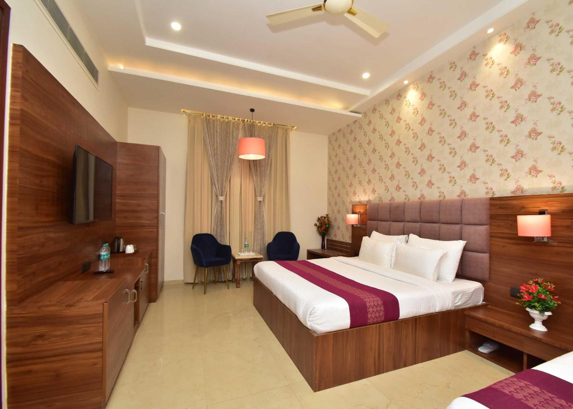 Hotel Shyamleela Khātu Εξωτερικό φωτογραφία