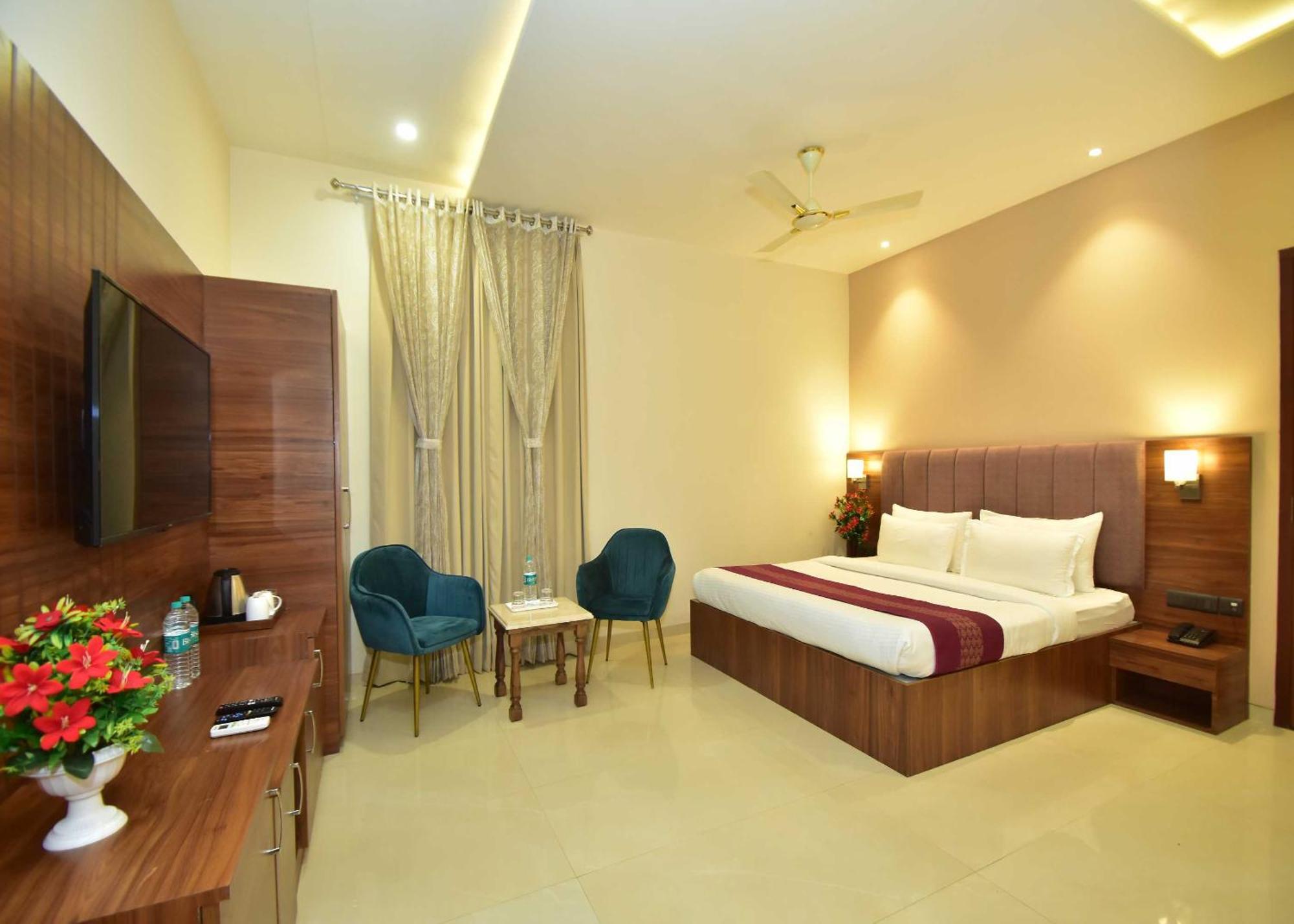 Hotel Shyamleela Khātu Εξωτερικό φωτογραφία