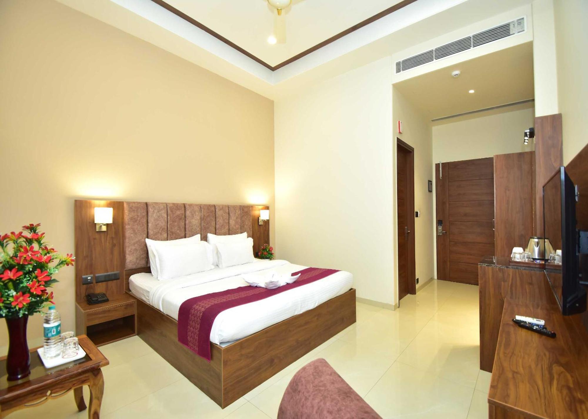 Hotel Shyamleela Khātu Εξωτερικό φωτογραφία