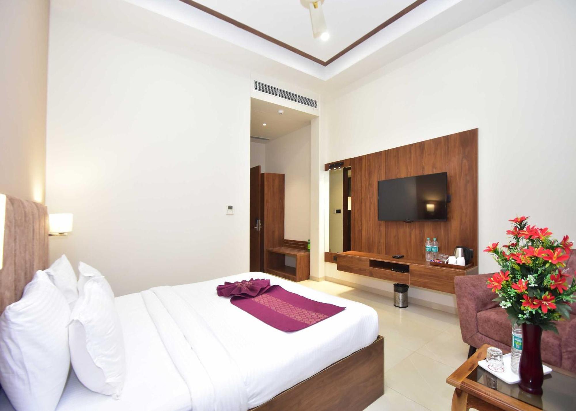 Hotel Shyamleela Khātu Εξωτερικό φωτογραφία