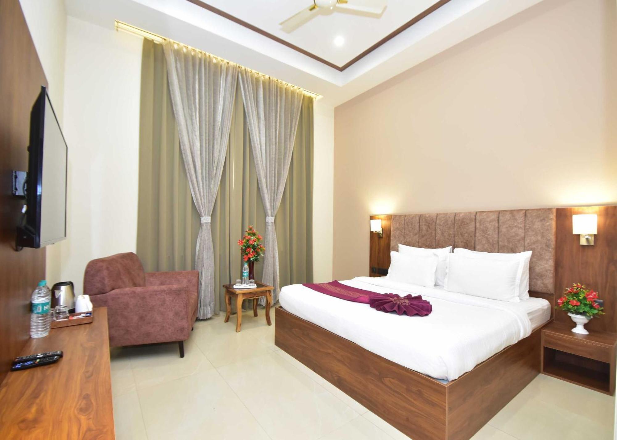 Hotel Shyamleela Khātu Εξωτερικό φωτογραφία