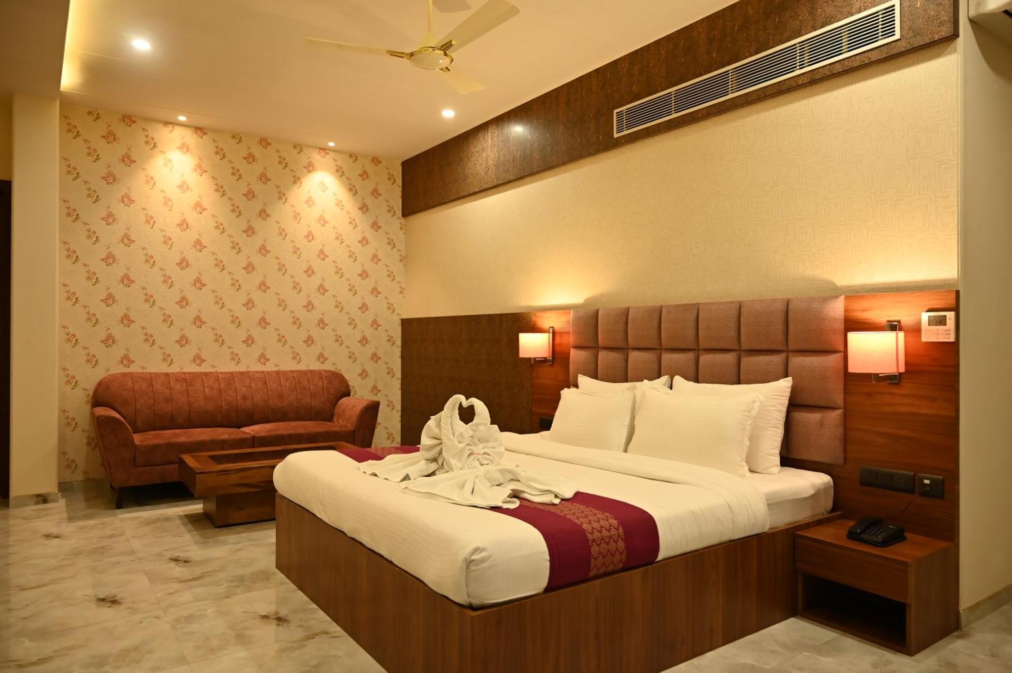 Hotel Shyamleela Khātu Εξωτερικό φωτογραφία