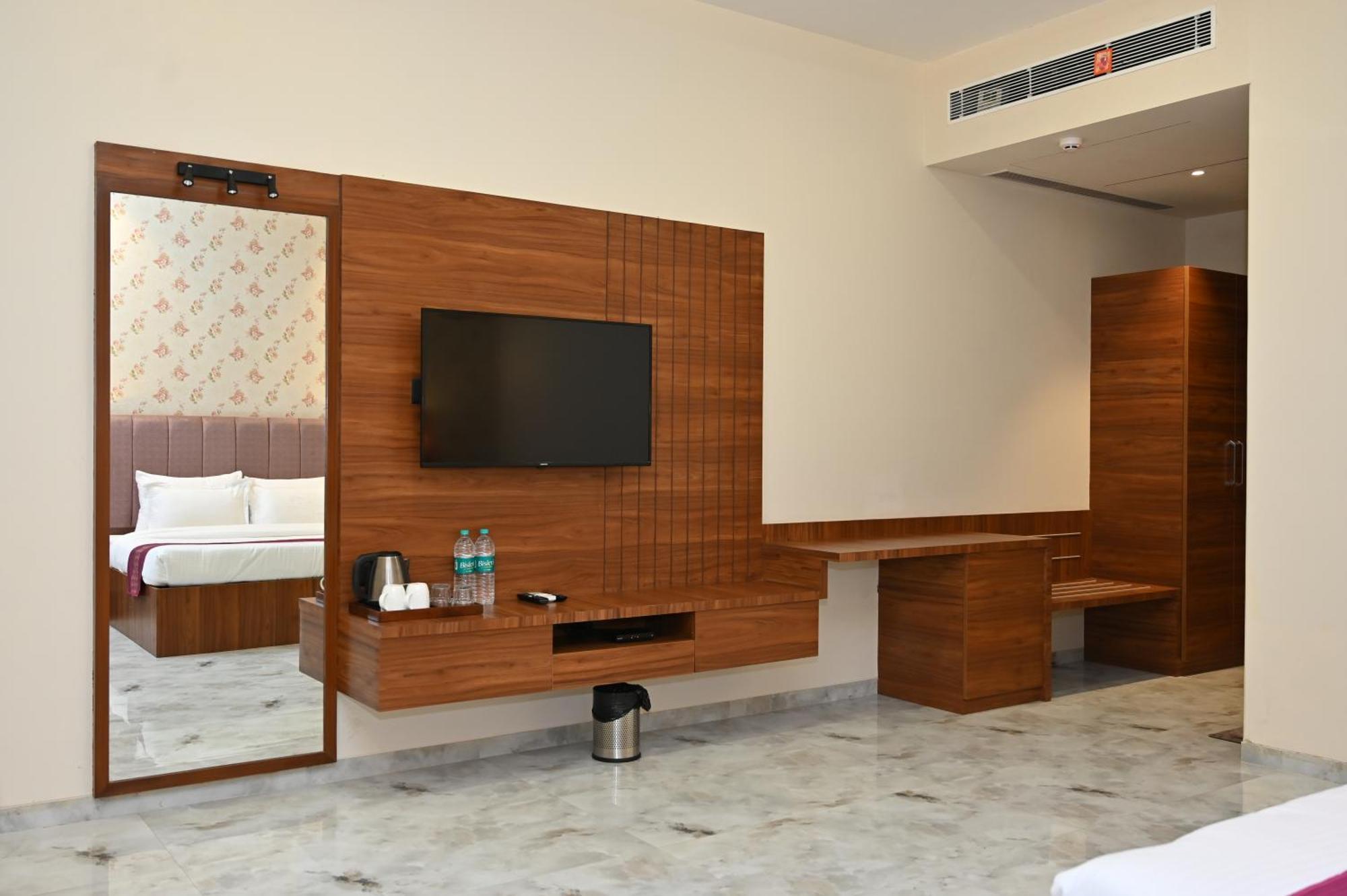 Hotel Shyamleela Khātu Εξωτερικό φωτογραφία